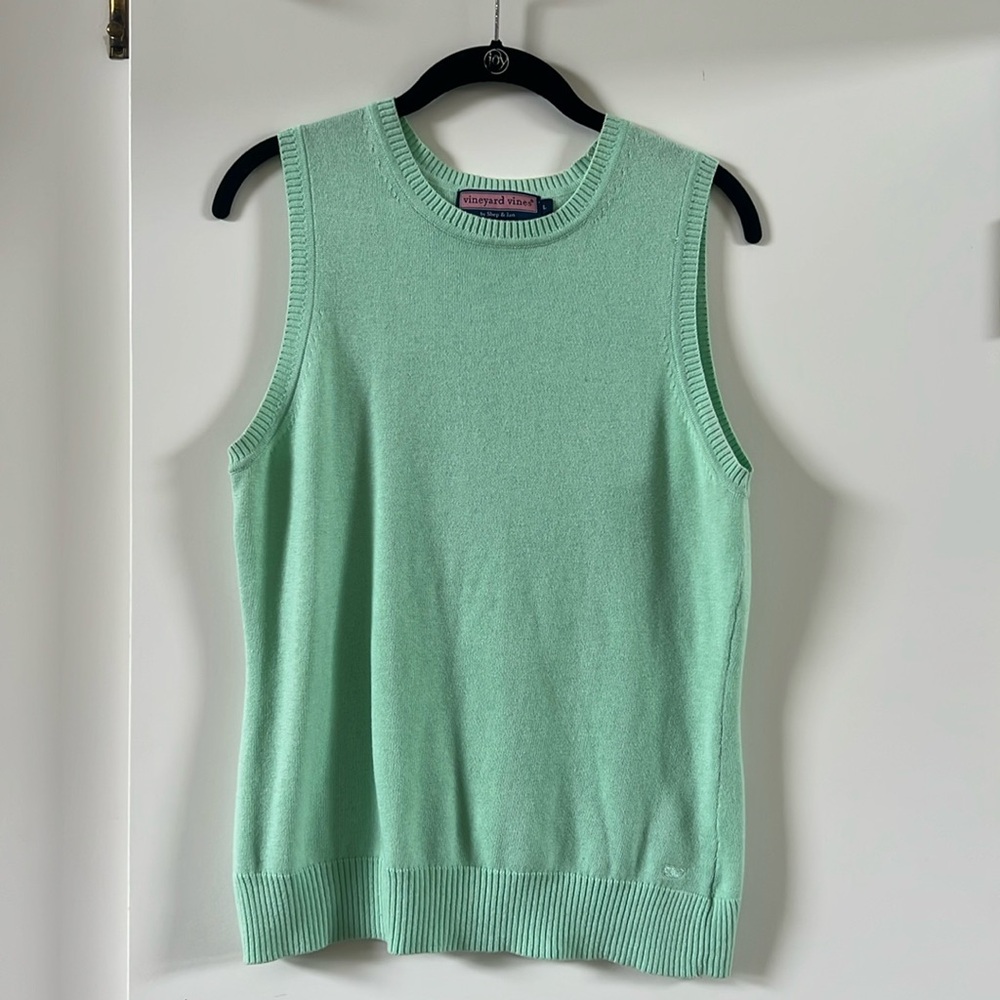 vineyard vines tank